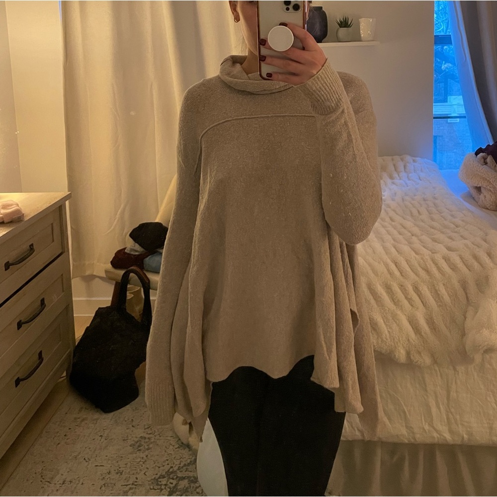 Free people beige sweater
